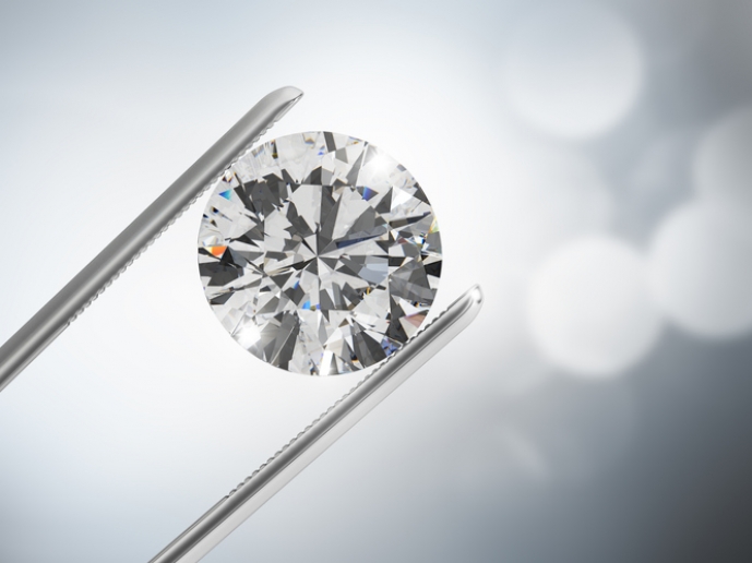 How To Sell Diamonds in Singapore : Sell Your Jewelry
