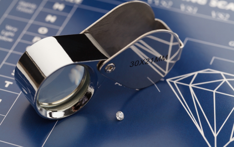 Cubic Zirconia VS Diamonds: Which Is Better?