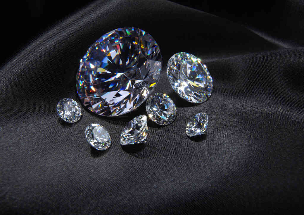selling loose diamonds