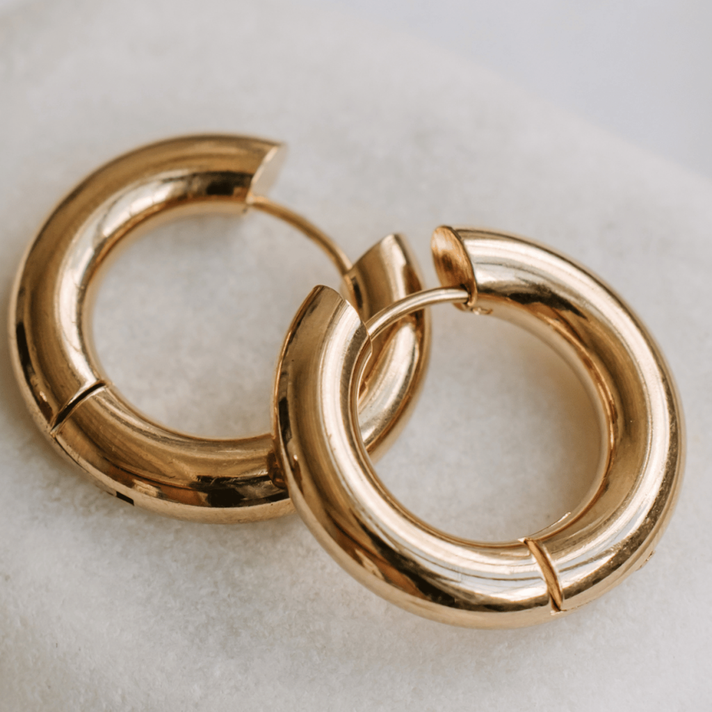 gold earrings