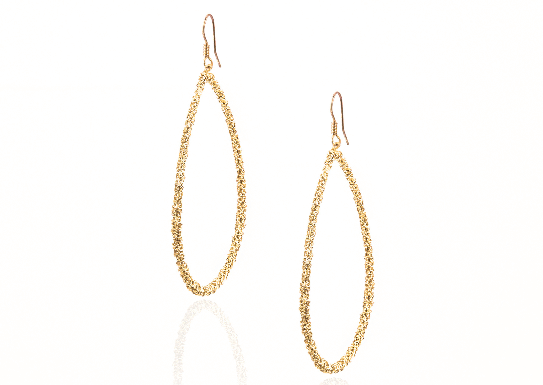 gold earrings
